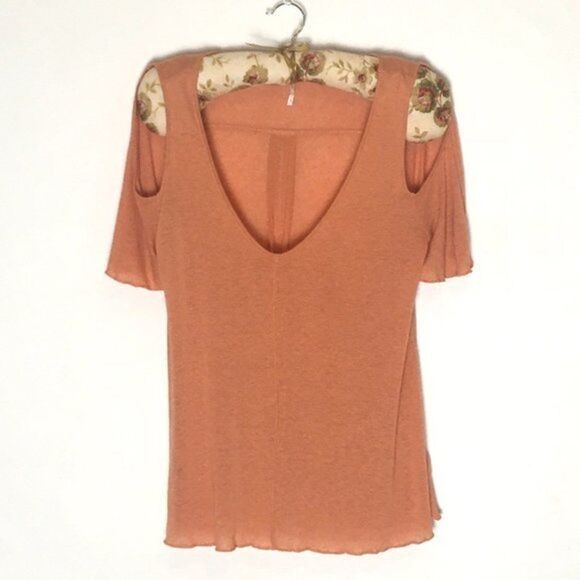Free People Shirt Womens Size S Peach Mineral Wash Cold Shoulder Top - Picture 7 of 8